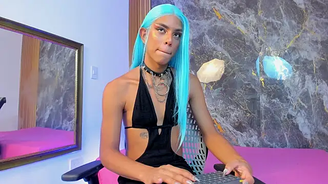 ISABELLA-SCOTT online show from April 30, 8:37 pm
