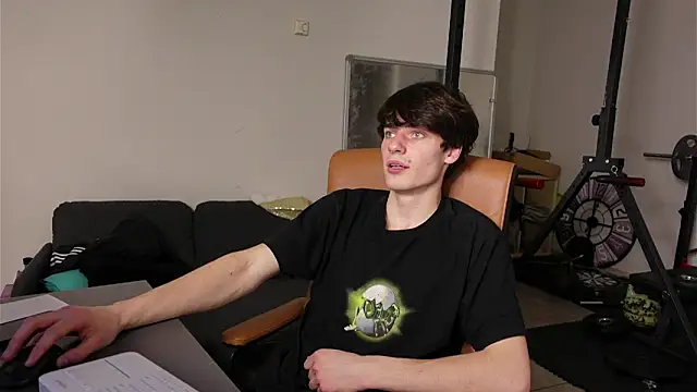 Daniel Shawnn online show from January 11, 6:35 pm