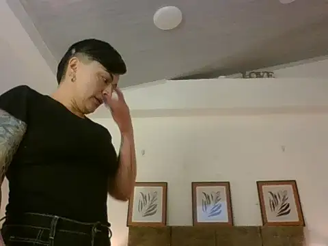 kat paradise online show from February 28, 11:44 am