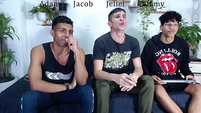 Interracial Snow Bunny online show from January 9, 10:22 pm