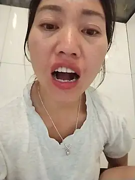 Snapshot of Lovephay8x chatting on July 13, 11:18 pm Lovephay8x online show from July 13, 11:18 pm