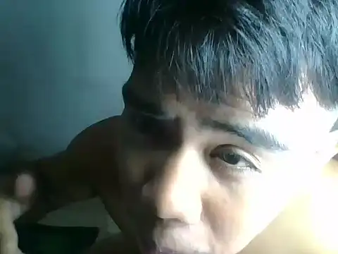 alejandro fernan online show from February 23, 7:00 pm