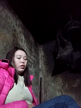 dakota-kis online show from January 7, 11:51 pm