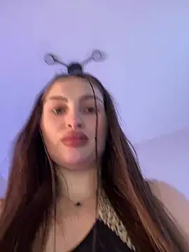 BabyKamiTV online show from February 12, 12:33 pm