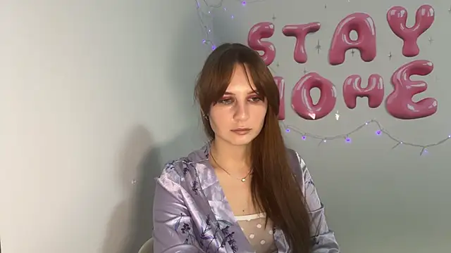 stayhomegirl online show from March 26, 7:08 pm