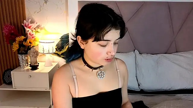 Sienna Desiree online show from July 1, 12:51 pm
