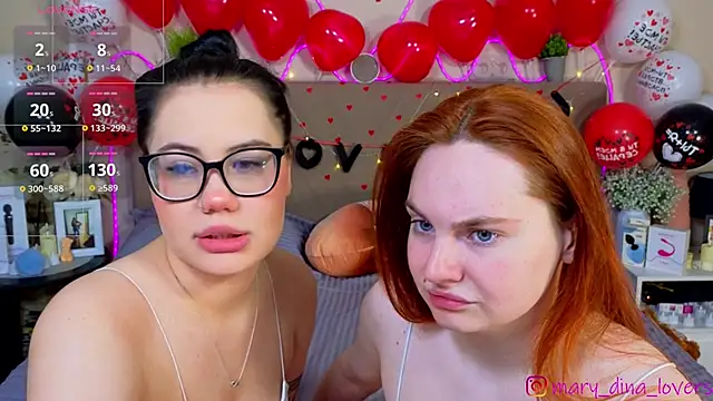 Snapshot of Mary_Dina chatting on February 12, 5:13 am Mary Dina online show from February 12, 5:13 am