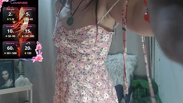 Andrea bricks06 online show from February 12, 8:15 pm