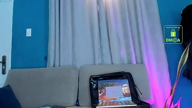 duathelastmilk online show from February 17, 8:44 am