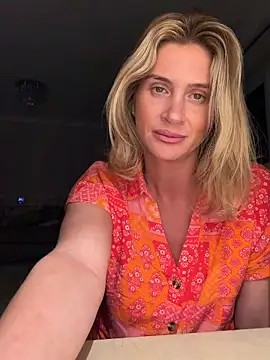axhughes online show from May 9, 8:58 pm