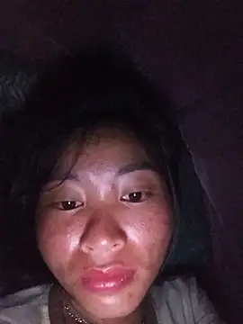 Snapshot of Hiniyk2 chatting on June 20, 8:33 pm Hiniyk2 online show from June 20, 8:33 pm