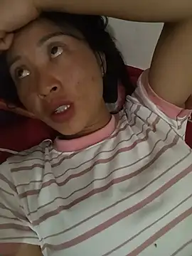 Snapshot of Hiniyk2 chatting on July 9, 1:59 pm Hiniyk2 online show from July 9, 1:59 pm