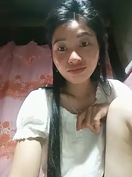 Snapshot of Hiniyk2 chatting on July 29, 2:48 pm Hiniyk2 online show from July 29, 2:48 pm