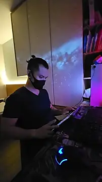 OnlyHand9x online show from March 17, 5:16 pm