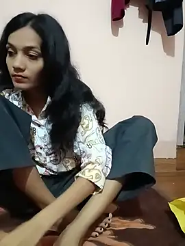 Snapshot of Honey_lily-93 chatting on July 21, 9:00 am Honey lily-93 online show from July 21, 9:00 am