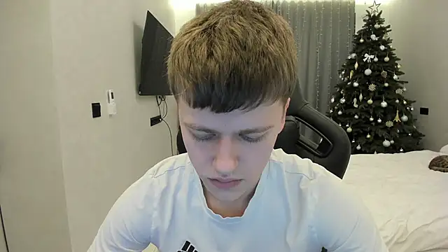 Snapshot of bonekoambalabu chatting on January 18, 4:33 pm bonekoambalabu online show from January 18, 4:33 pm