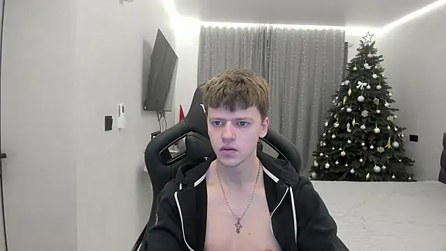 Snapshot of bonekoambalabu chatting on February 4, 1:00 am bonekoambalabu online show from February 4, 1:00 am