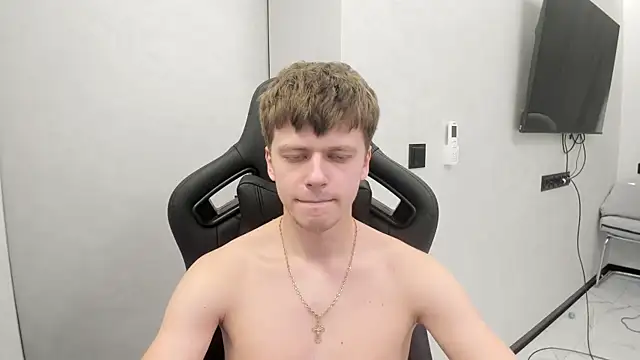 Snapshot of bonekoambalabu chatting on February 11, 2:33 pm bonekoambalabu online show from February 11, 2:33 pm