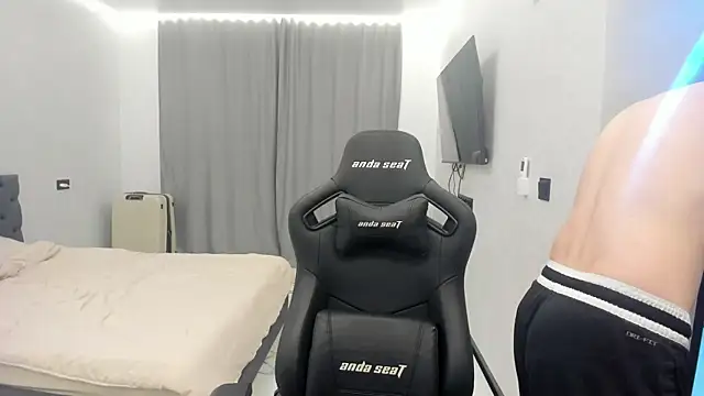 Snapshot of bonekoambalabu chatting on February 18, 3:08 pm bonekoambalabu online show from February 18, 3:08 pm