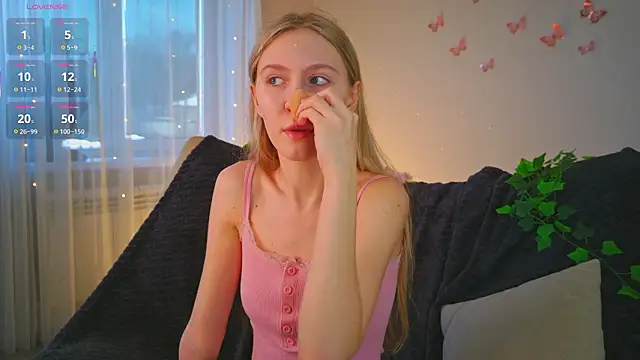 SirenThalassa online show from February 4, 7:36 am