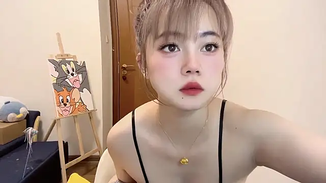 YiYi-oo online show from February 27, 4:29 pm