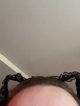 KittyCreamKisses online show from February 18, 6:42 am