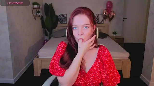 Gloria Gordon online show from March 4, 9:37 am