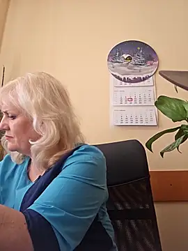 AliceStar333 online show from March 11, 9:59 am