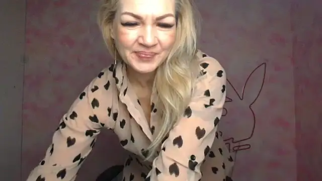 Madonna Fire online show from April 11, 5:56 am