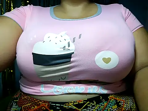 Snapshot of schoco_milff chatting on June 27, 12:22 pm schoco milff online show from June 27, 12:22 pm