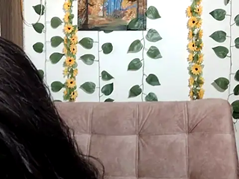 Snapshot of Nahomy-sm chatting on June 30, 12:00 am Nahomy-sm online show from June 30, 12:00 am