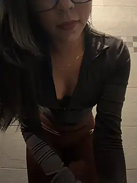 Snapshot of AnahiSkye chatting on May 15, 6:48 pm AnahiSkye online show from May 15, 6:48 pm
