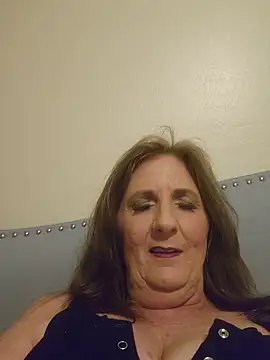 HotAzMilf online show from January 16, 8:18 am