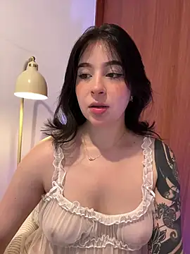evelynrosess1 online show from July 5, 9:11 pm