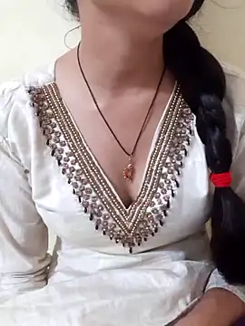 Snapshot of Kanchan7909 chatting on May 2, 4:12 pm Kanchan7909 online show from May 2, 4:12 pm