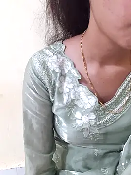Snapshot of Kanchan7909 chatting on June 1, 1:35 pm Kanchan7909 online show from June 1, 1:35 pm
