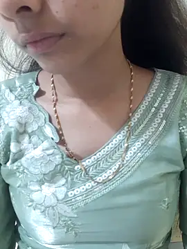 Snapshot of Kanchan7909 chatting on June 14, 3:36 pm Kanchan7909 online show from June 14, 3:36 pm