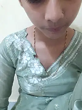 Snapshot of Kanchan7909 chatting on June 21, 3:47 pm Kanchan7909 online show from June 21, 3:47 pm