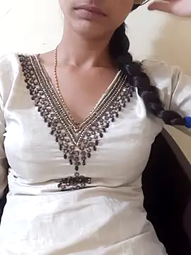 Snapshot of Kanchan7909 chatting on July 10, 3:25 pm Kanchan7909 online show from July 10, 3:25 pm