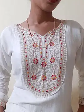 Snapshot of Kanchan7909 chatting on July 11, 3:37 pm Kanchan7909 online show from July 11, 3:37 pm