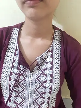 Snapshot of Kanchan7909 chatting on July 31, 3:44 pm Kanchan7909 online show from July 31, 3:44 pm