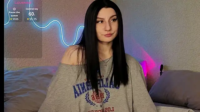 ValeryAlfie online show from April 29, 4:11 pm