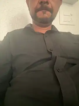 Snapshot of vmmalto chatting on May 25, 7:47 am vmmalto online show from May 25, 7:47 am