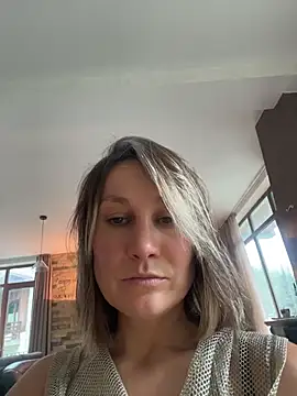 Snapshot of Jack-Alice chatting on July 29, 8:56 am Jack-Alice online show from July 29, 8:56 am
