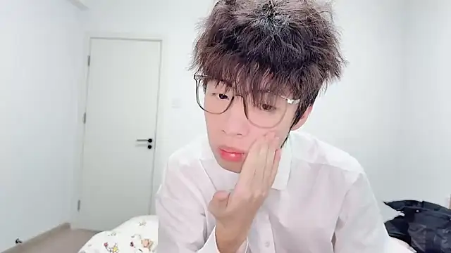 afahyu online show from February 8, 2:26 am