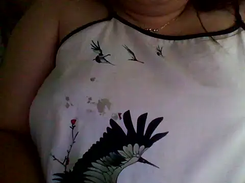 Snapshot of Sarah_no_land chatting on June 2, 7:10 am Sarah no land online show from June 2, 7:10 am