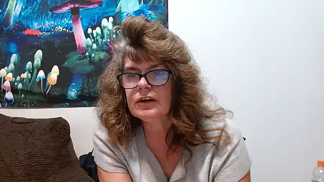 Snapshot of ladylavende3 chatting on September 17, 2:30 pm ladylavende3 online show from September 17, 2:30 pm