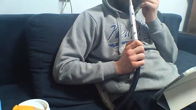 Snapshot of KaelNox chatting on May 4, 8:38 pm KaelNox online show from May 4, 8:38 pm