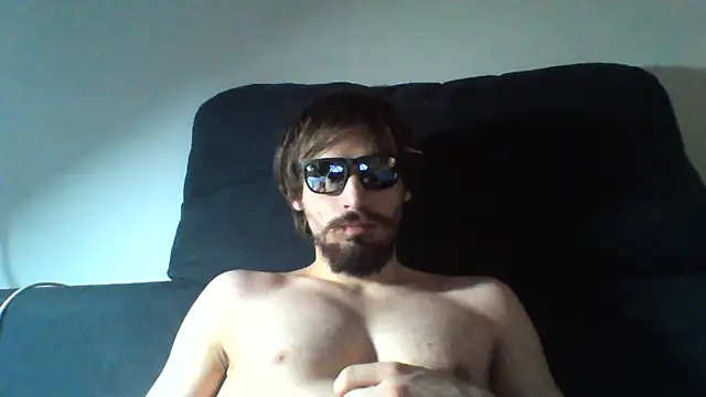 Snapshot of KaelNox chatting on July 11, 1:30 am KaelNox online show from July 11, 1:30 am