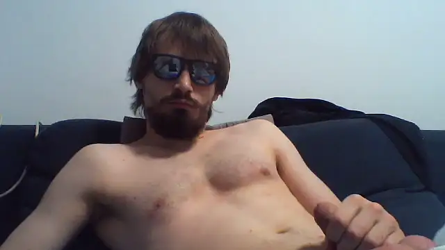 Snapshot of KaelNox chatting on July 14, 2:05 am KaelNox online show from July 14, 2:05 am